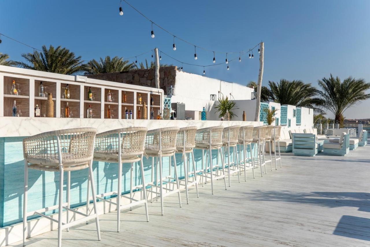 Sunrise Tucana Resort Grand Select Хургада Екстер'єр фото The bar at the Mykonos Sky Bar